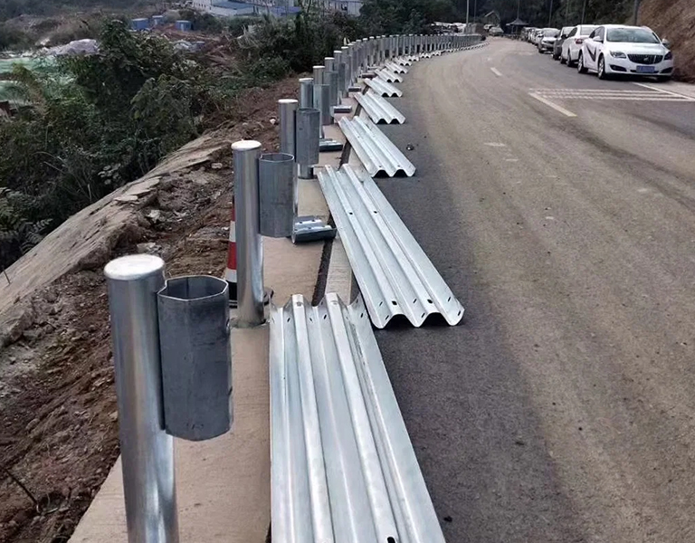 highway-guardrails1